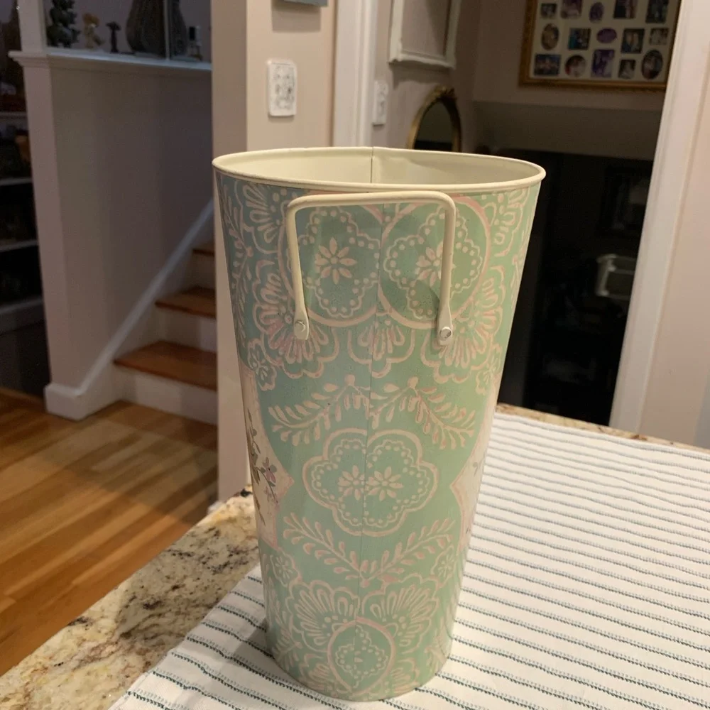 shabby chic vintage cottage style French floral bucket